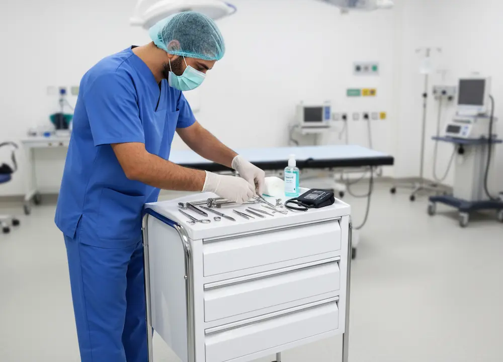 تصویر نقش ترالی پانسمان سه کشو