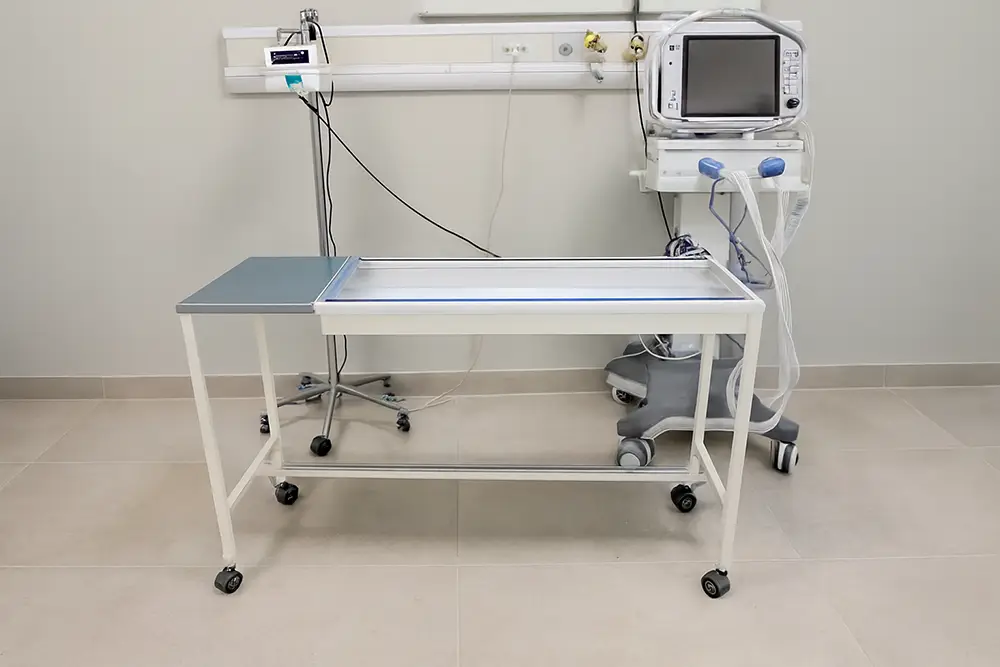 نحوه استفاده صحیح از میز قد سنج نوزاد