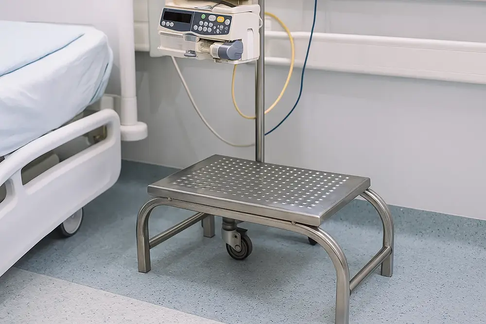 چرا انتخاب تک پله استاندارد برای بیمارستان ضروری است؟